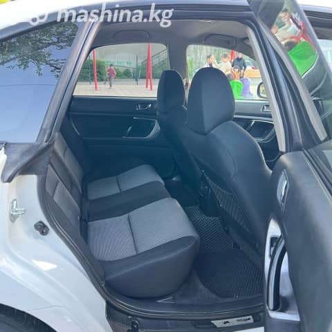 Subaru Legacy IV 2.0 AT 4WD