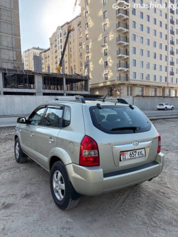 Hyundai Tucson I 2.0 MT 4WD