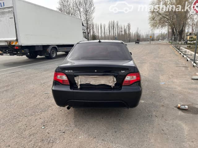 Daewoo Nexia I Рестайлинг 1.5 MT