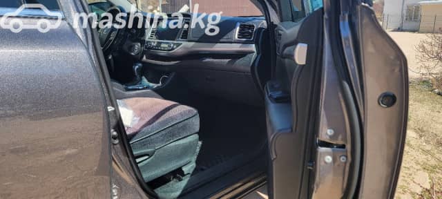Toyota Highlander III (U50) Рестайлинг 3.5 AT 4WD