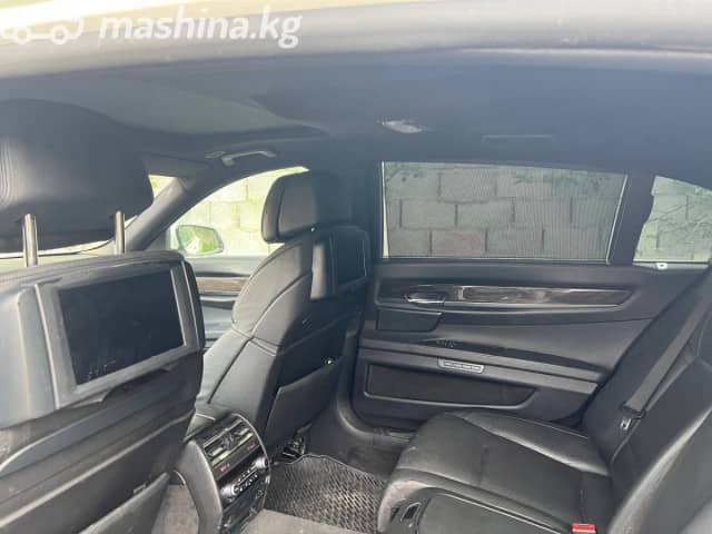 BMW 7 серии V (F01/F02/F04) 750Li 4.4 AT