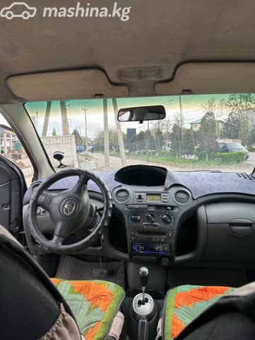 Toyota Yaris I Рестайлинг 1.0 AT
