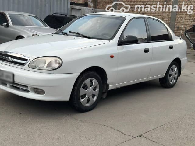 Chevrolet Lanos I 1.5 MT