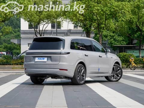 LiXiang L9 Рестайлинг 1.5hyb AT 4WD