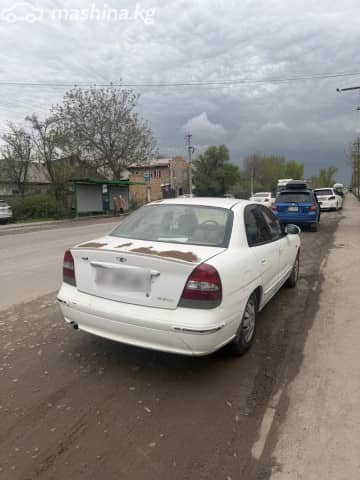 Daewoo Nubira II 1.5 MT