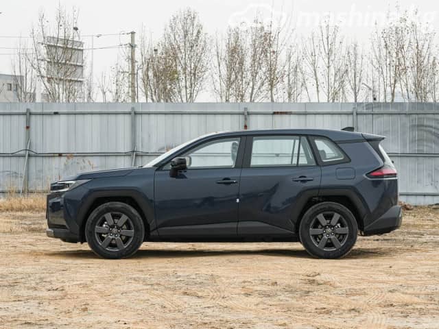 Toyota RAV4 V (XA50) 2.0 CVT