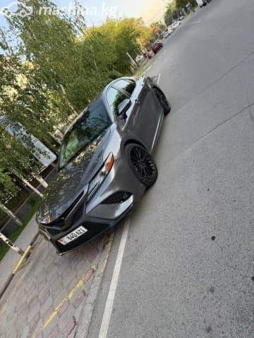 Toyota Camry VIII (XV70) 2.5 AT