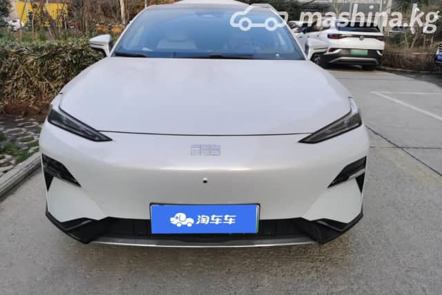 Geely Galaxy E8 665 Electro AT