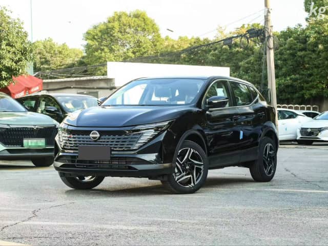 Nissan Qashqai II Рестайлинг 2 2.0 CVT