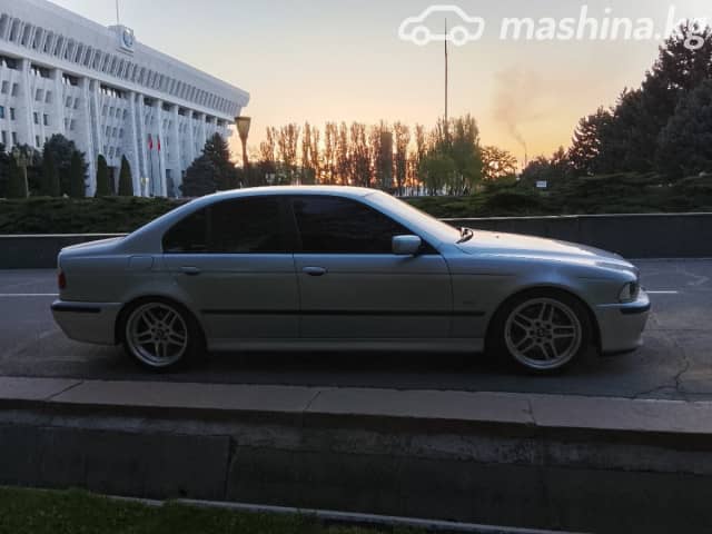 BMW 5 серии IV (E39) Рестайлинг 530i 3.0 AT