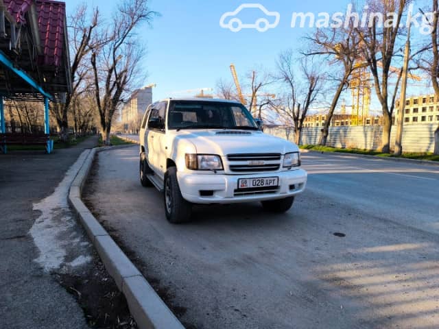 Isuzu Bighorn II 3.1d AT 4WD