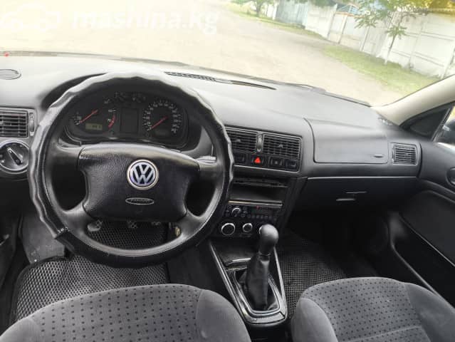 Volkswagen Golf IV 1.6 MT