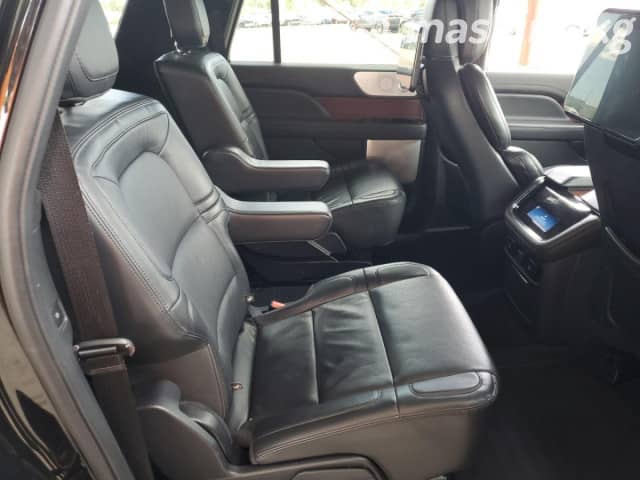 Lincoln Navigator IV Рестайлинг L 3.5 AT 4WD
