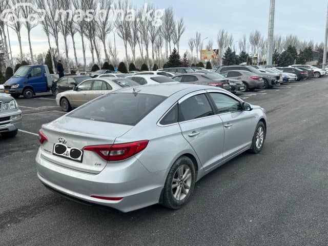 Hyundai Sonata VII (LF) LPi 2.0 AT