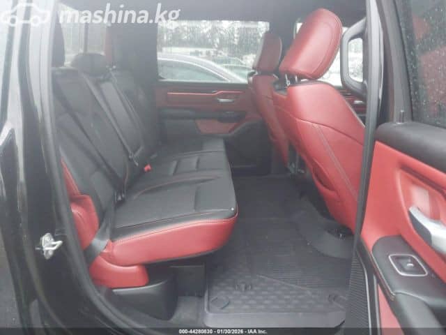 RAM 1500 V Quad Cab 5.7 AT 4WD