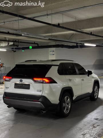 Toyota RAV4 V (XA50) 2.5hyb CVT 4WD