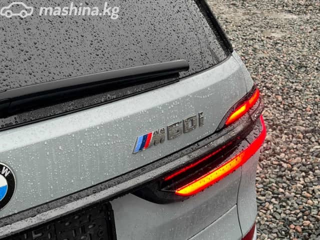 BMW X7 I (G07) Рестайлинг M60i 4.4 AT 4WD