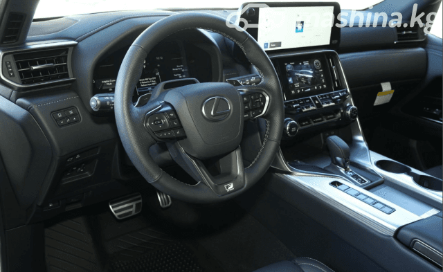 Lexus LX IV 700h 3.5hyb AT 4WD