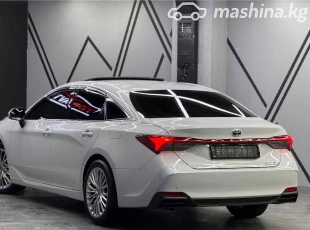 Toyota Avalon V 2.5hyb CVT