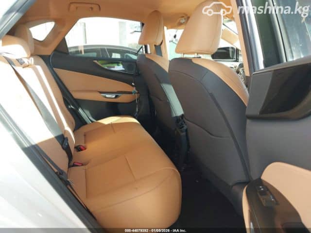 Lexus NX II 250 2.5 AT