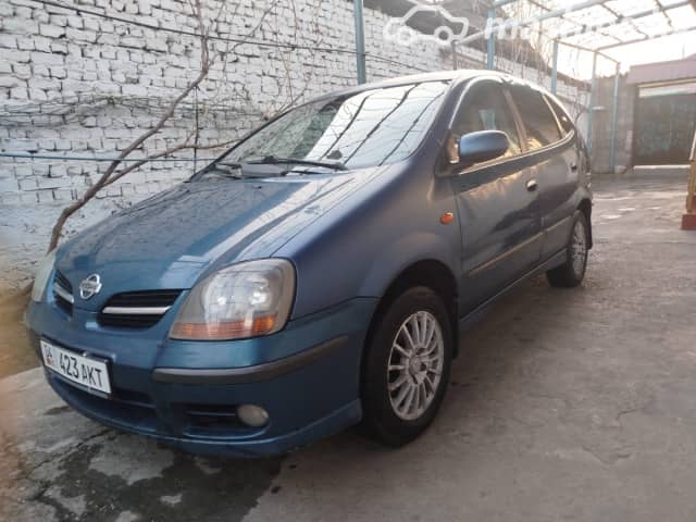 Nissan Almera Tino 1.8 MT