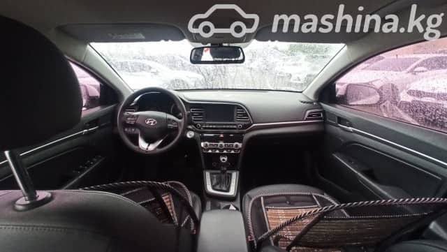 Hyundai Avante VI Рестайлинг 1.6 CVT