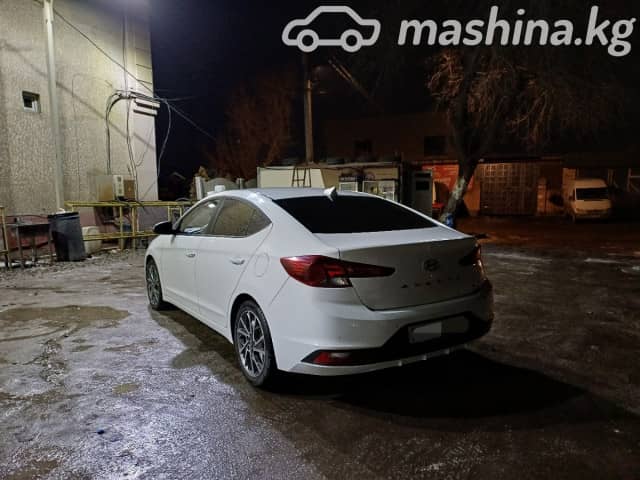 Hyundai Avante VI Рестайлинг 1.6 CVT