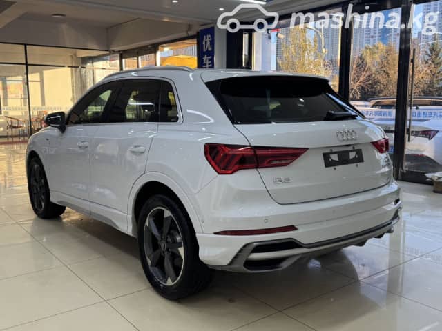 Audi Q3 II (F3) 35 TFSI 1.4 AMT