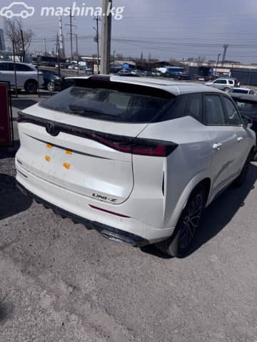 Changan UNI-Z 1.5 AMT