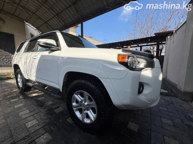 Toyota 4Runner V Рестайлинг 4.0 AT 4WD