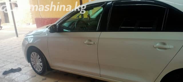 Skoda Rapid I Рестайлинг 1.6 MT