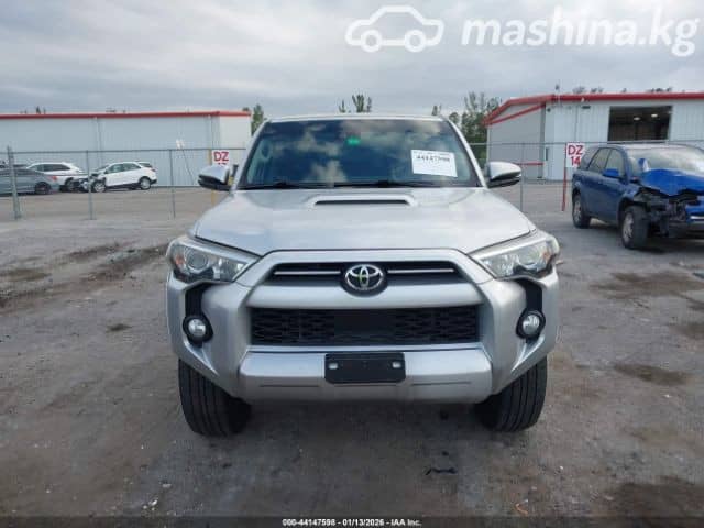 Toyota 4Runner V Рестайлинг 4.0 AT 4WD