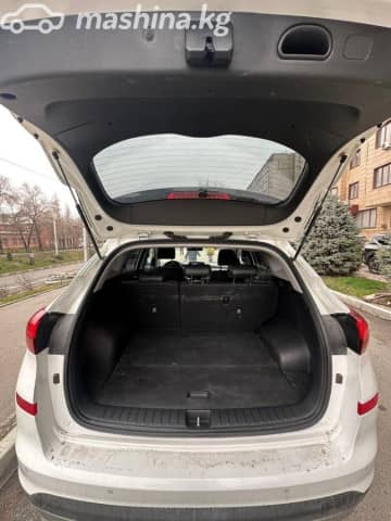 Hyundai Tucson III Рестайлинг 2.0d AT