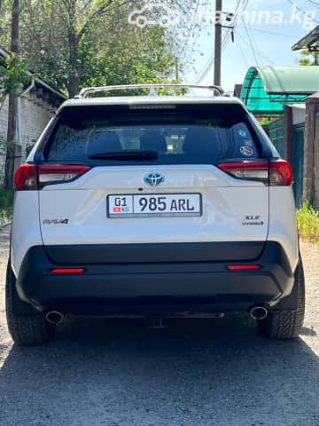 Toyota RAV4 V (XA50) 2.5hyb CVT 4WD