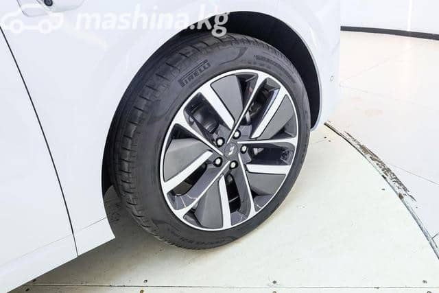 LiXiang L6 1.5hyb AT 4WD