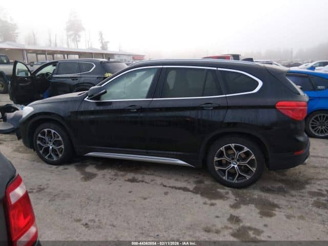 BMW X1 II (F48) Рестайлинг 28i xDrive 2.0 AT 4WD