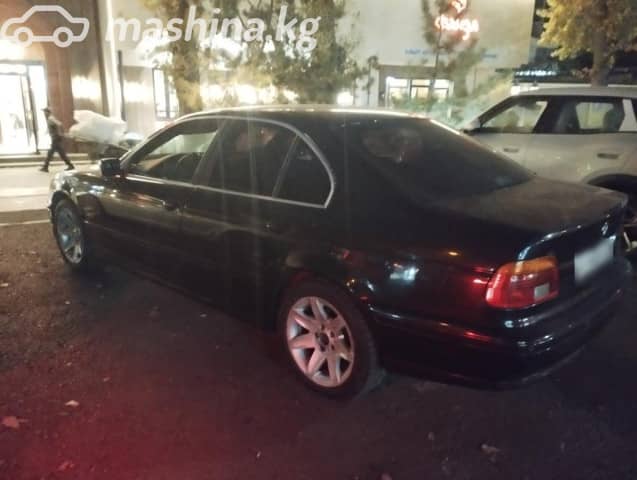 BMW 5 серии IV (E39) Рестайлинг 520i 2.2 MT