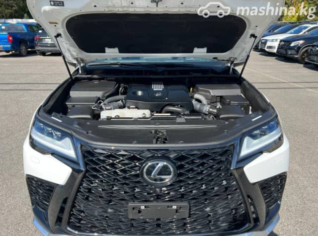 Lexus LX IV 600 3.5 AT 4WD