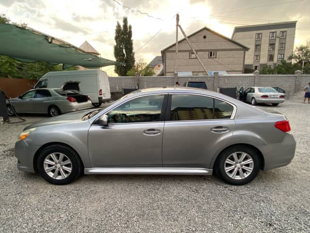Subaru Legacy V GT 2.5 AT 4WD