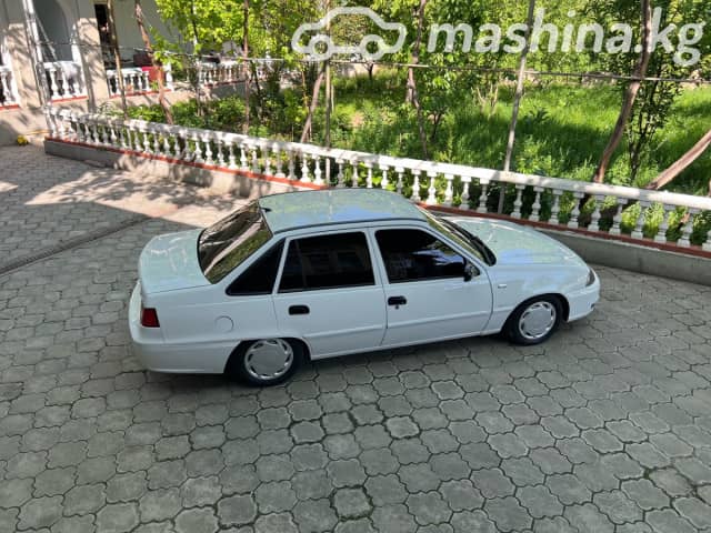 Daewoo Nexia I Рестайлинг 1.6 MT
