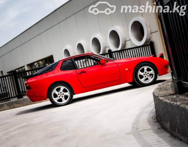 Porsche 944 2.5 AT