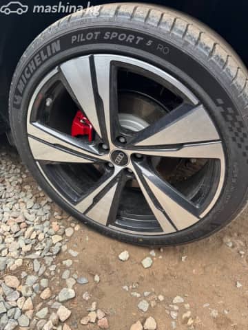 Audi Q5 III 40 TFSI 2.0 AMT 4WD
