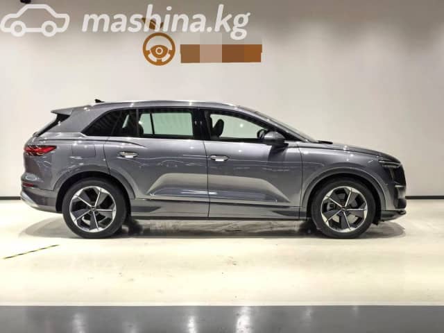 Audi Q5 II (FY) Рестайлинг 50 TFSI e 2.0hyb AMT 4WD