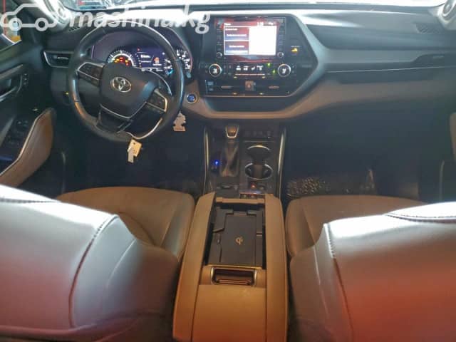 Toyota Highlander IV (U70) 2.5hyb AT