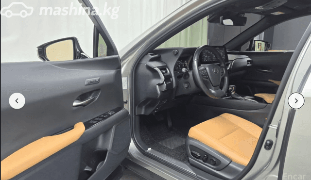 Lexus UX I 250h 2.0hyb CVT 4WD