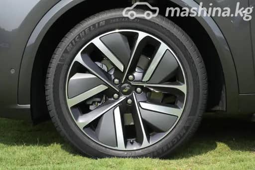 LiXiang L9 Рестайлинг 1.5hyb AT 4WD