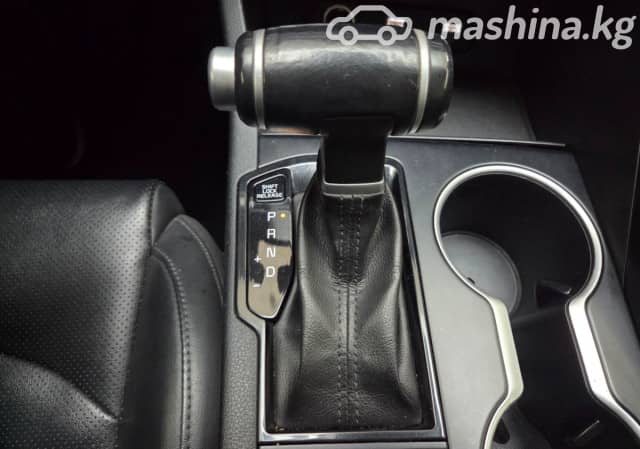 Kia K5 III LPi 2.0 AT
