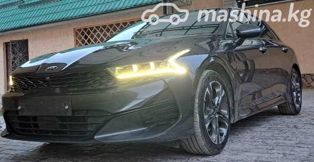Kia K5 III 2.0 AT