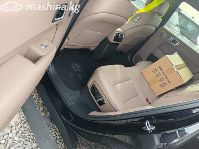 LiXiang L7 Рестайлинг 1.5hyb AT 4WD