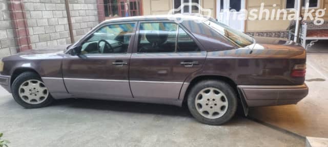 Mercedes-Benz W124 200 2.0 AT